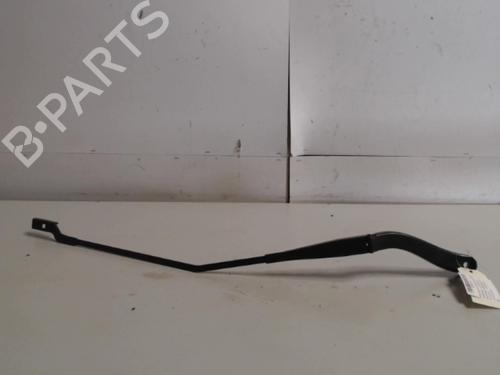 front-windshield-wiper-arm-nissan-nv300-kombi-x82-2016-36725727 main image