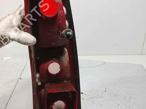 left-taillight-peugeot-807-eb_-2002-36713381 main image