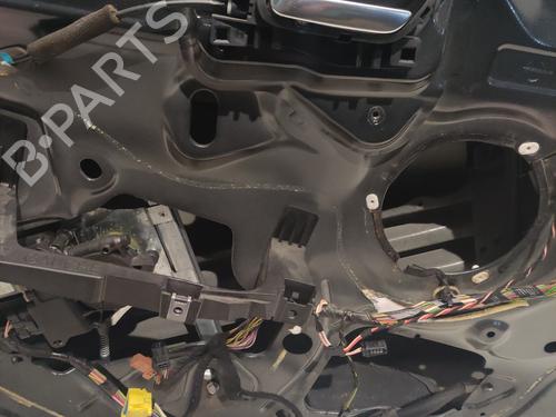 left-front-door-peugeot-508-sw-i-8e_-2010-2011-2012-2013-2014-2015-2016-2017-2018-36709308 main image