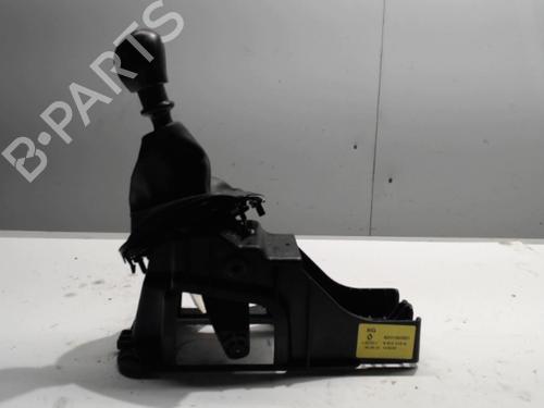 Used Gear lever Gear lever RENAULT MEGANE III Grandtour (KZ0/1) 1.5 dCi (KZ1M, KZ1W, KZ0R) (106 hp) 36725644 36725644