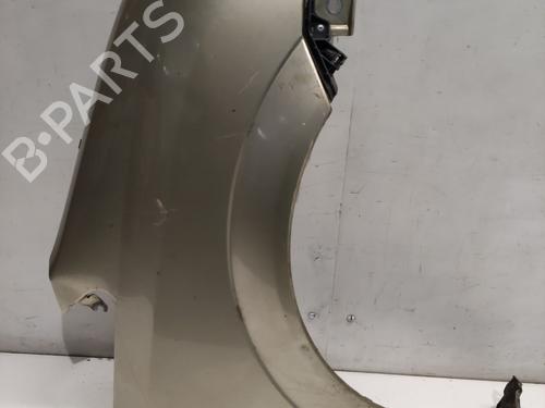 Used Right front fenders Right front fenders 36712960 36712960