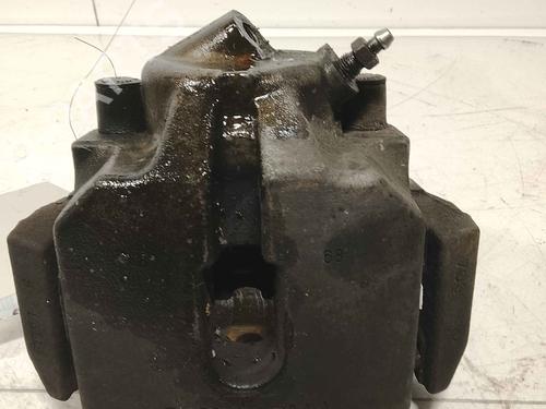right-front-brake-caliper-bmw-5-e60-2001-2002-2003-2004-2005-2006-2007-2008-2009-2010-36716292 main image