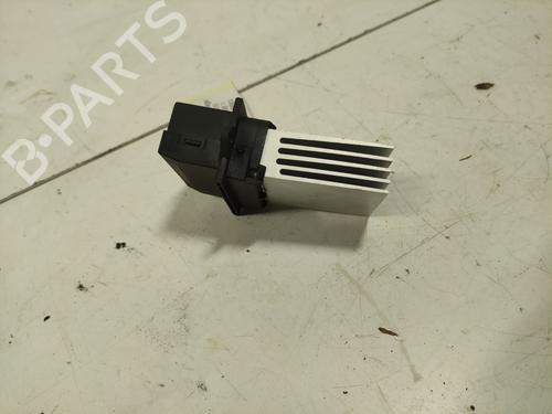 Varmeblæsermodstand Varmeblæsermodstand RENAULT SCÉNIC II (JM0/1_) 1.5 dCi (JM1F) (86 hp) 36751870 36751870