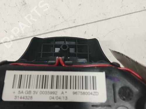 Used Driver airbag Driver airbag PEUGEOT 308 CC (4B_) 1.6 HDi (114 hp) 36715611 36715611