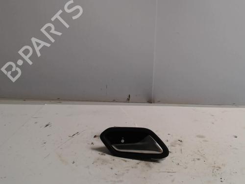 front-right-interior-door-handle-dacia-duster-hm_-2017-36727640 main image
