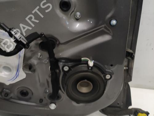 left-rear-door-renault-clio-iv-bh_-2012-2013-2014-2015-2016-2017-2018-2019-2020-2021-36705992 main image
