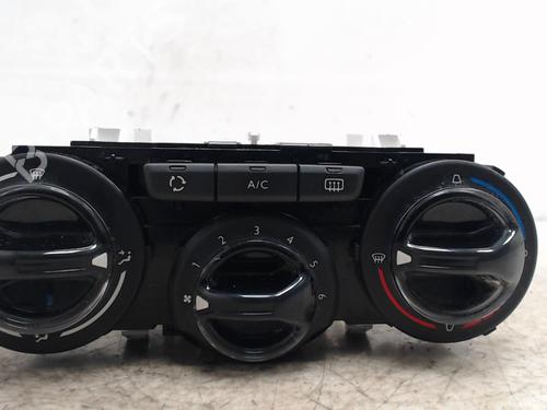 climate-control-peugeot-208-i-ca_-cc_-2012-2013-2014-2015-2016-2017-2018-2019-2020-2021-36744107 main image
