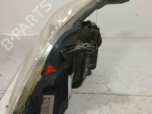 Used Right headlight Right headlight OPEL SIGNUM Hatchback (Z03) 1.9 CDTI (F48) (150 hp) 36717063 36717063