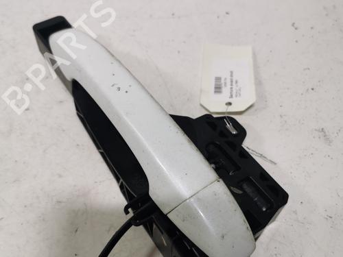 front-right-lock-renault-captur-ii-hf_-2020-36718493 main image