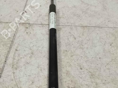 Amortecedor da mala Amortecedor da mala SUZUKI SX4 S-Cross (JY) 1.6 DDiS AllGrip (AKK 416D) (120 hp) 36713658 36713658