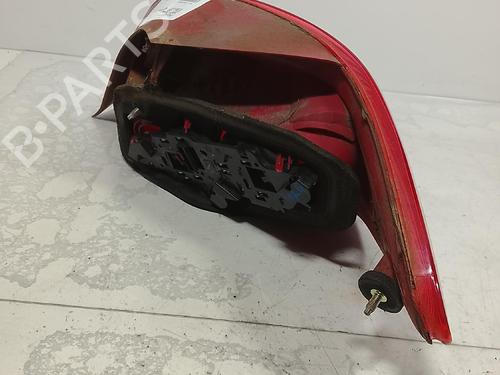 Used Left taillight Left taillight 39584661 39584661
