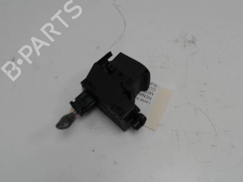Switch RENAULT MEGANE III Coupe (DZ0/1_) 1.5 dCi (DZ09, DZ0D, DZ1F, DZ1G, DZ14, DZ29) | BP36739875I30 - Image 2