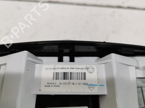 Used Climate control Climate control 36748269 36748269