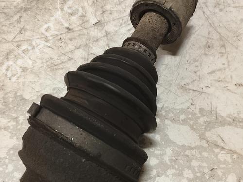 Used Left front driveshaft Left front driveshaft RENAULT CLIO IV (BH_) 1.2 16V (73 hp) 39663640 39663640