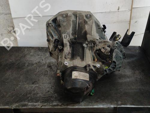 Getriebe für Getriebe NISSAN MICRA III (K12) 1.5 dCi (86 hp) 36739499 36739499