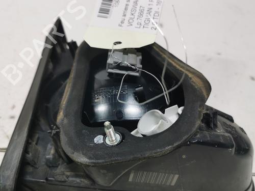 Feu de coffre droit Feu de coffre droit VW TIGUAN (5N_) 2.0 TDI (140 hp) 36706612 36706612