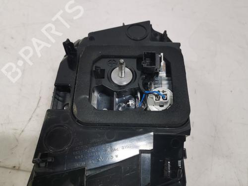 Used Right tailgate light Right tailgate light PEUGEOT 3008 II SUV (MC_, MR_, MJ_, M4_) 1.5 BlueHDi 130 (131 hp) 36710639 36710639