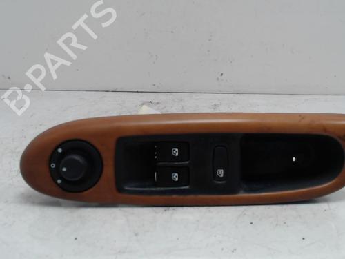 Left front window switch RENAULT CLIO II (BB_, CB_) 1.6 16V (BB01, BB0H, BB0T, BB14, BB1D, BB1R, BB2KL, BB3G... | BP36740976I27 - Image 2