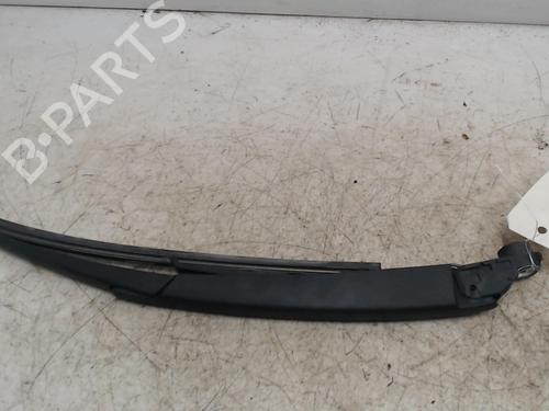 Used Rear windshield wiper arm Rear windshield wiper arm 36745644 36745644
