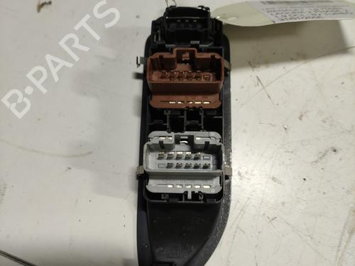 Used Front left window mechanism Front left window mechanism RENAULT LAGUNA II (BG0/1_) [2001-2007] 36751941 36751941