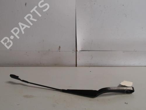 front-windshield-wiper-arm-nissan-nv300-kombi-x82-2016-36725728 main image