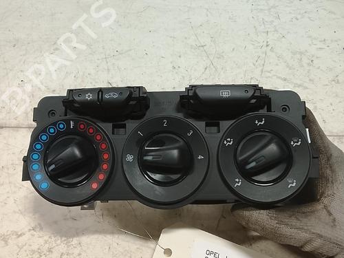 comando-clima-opel-corsa-e-x15-2014-39598837 main image