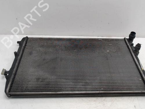 Used Water radiator Water radiator 36743088 36743088