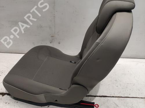 rear-seat-renault-twingo-ii-cn0_-2007-36717250 main image