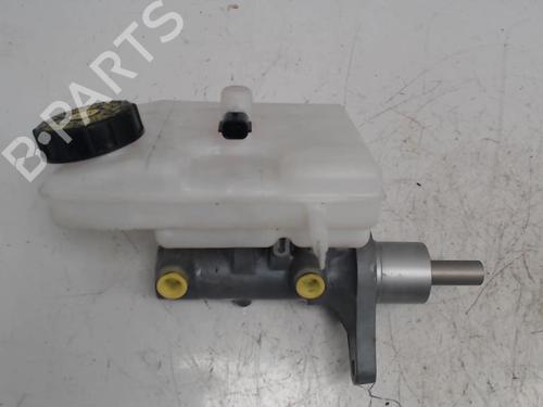 Used Brake master cylinder Brake master cylinder RENAULT MASTER III Platform/Chassis (EV, HV, UV) 2.3 dCi 150 FWD (EV0F, HV0F, UV0F, EV03, HV03, UV03) (150 hp) 36741736 36741736