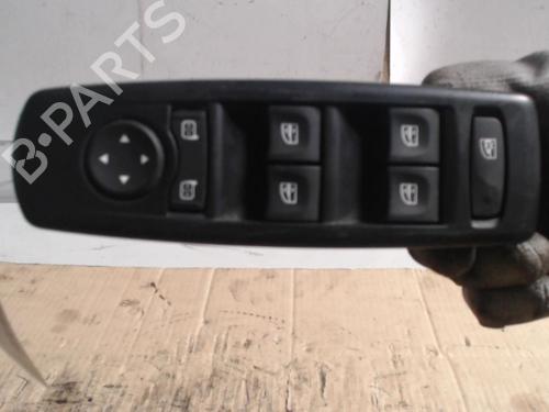 Used Left front window switch Left front window switch 36736235 36736235