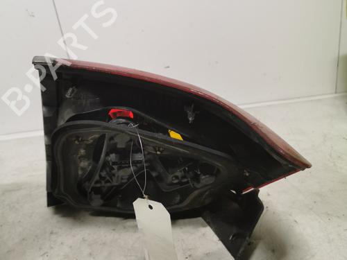 Højre baglygte Højre baglygte TOYOTA AVENSIS (_T25_) 2.0 D-4D (CDT250_, CDT250R) (116 hp) 36719740 36719740