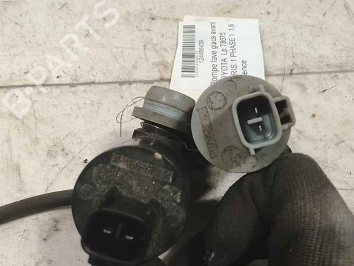 washer-pump-toyota-auris-_e15_-2006-2007-2008-2009-2010-2011-2012-2013-36717544 main image