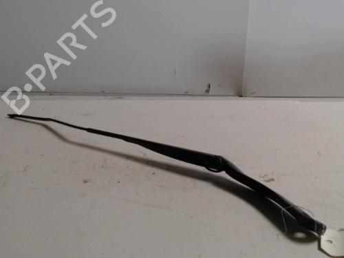 front-windshield-wiper-arm-renault-captur-i-j5_-h5_-2013-36727374 main image