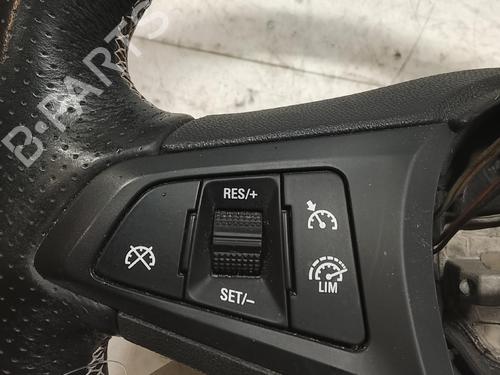 volante-opel-corsa-e-x15-2014-39598835 main image