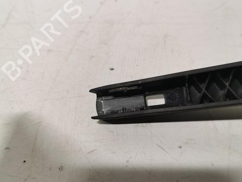 rear-windshield-wiper-arm-vw-golf-viii-cd1-da1-2019-36708730 main image