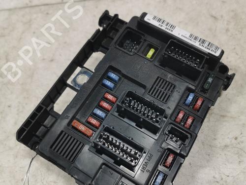 fuse-box-peugeot-206-sw-2ek-2002-36719896 main image