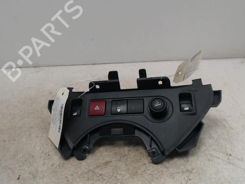 Used Right front window switch Right front window switch CITROËN BERLINGO MULTISPACE (B9) [2008-2026] 36747389 36747389