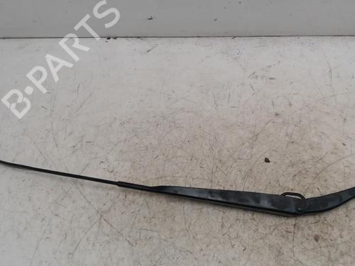 front-windshield-wiper-arm-renault-master-iii-van-fv-2010-36746403 main image