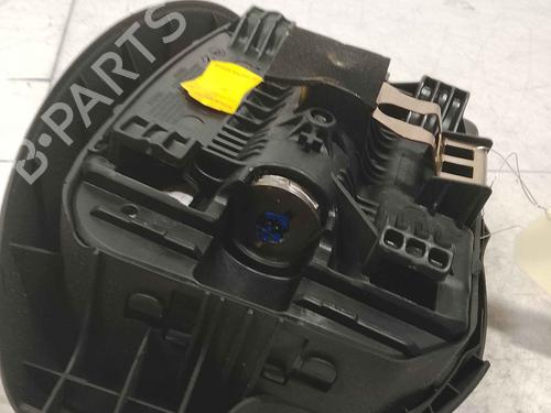 driver-airbag-renault-megane-ii-saloon-lm01_-2003-36712538 main image