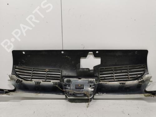 Used Grille Grille 37528298 37528298