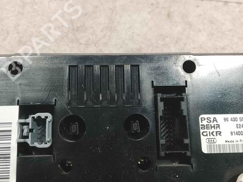 Used Climate control Climate control 36714818 36714818