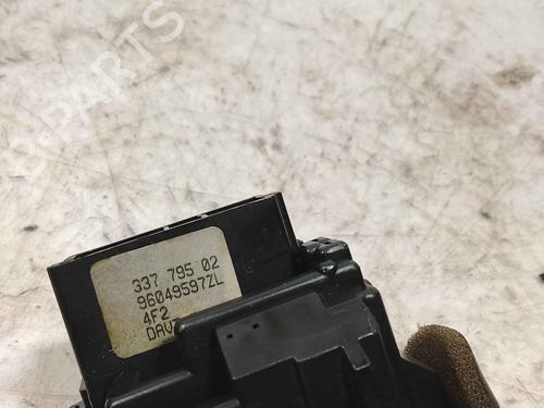 Used Steering column stalk Steering column stalk 36711943 36711943