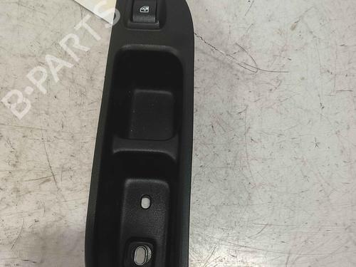 Used Right front window switch Right front window switch FIAT TIPO Saloon (356_, 357_) [2015-2026] 36712675 36712675