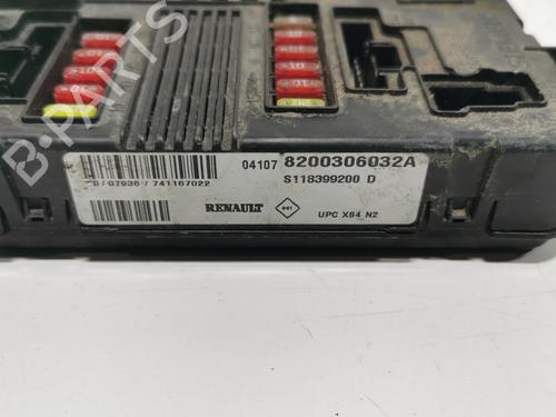 Used Fuse box Fuse box RENAULT SCÉNIC I MPV (JA0/1_, FA0_) 1.9 dCi (JA05, JA1F) (102 hp) 36739780 36739780