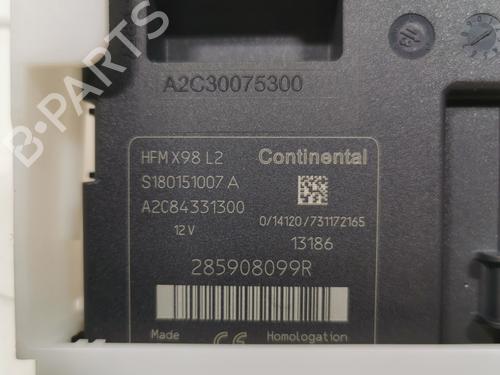 card-reader-renault-captur-i-j5_-h5_-2013-36706283 main image