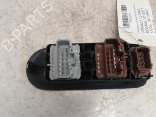 Used Left front window switch Left front window switch 36742842 36742842