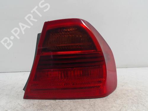 Farolim direito Farolim direito BMW 3 (E90) 325 d (197 hp) 36742323 36742323