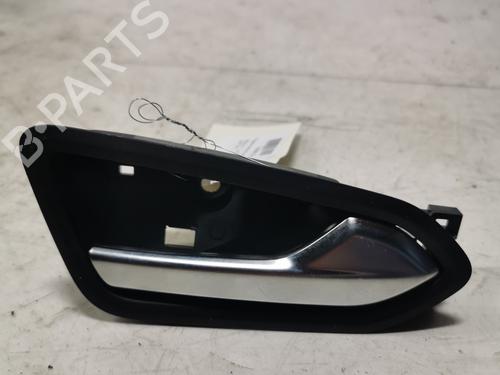front-left-interior-door-handle-renault-captur-ii-hf_-2020-36718489 main image