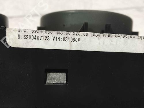 climate-control-renault-megane-ii-saloon-lm01_-2003-36713236 main image