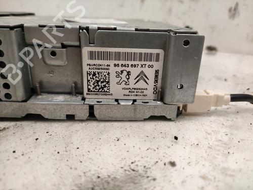Used Radio Radio RENAULT 21 (B48_) 1.7 (B48E) (90 hp) 36750837 36750837